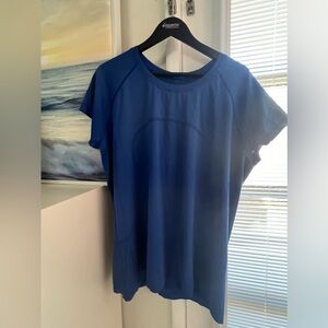 Swiftly tech short sleeve full length size 20